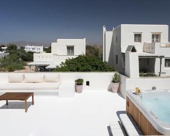 Iliada Villas - Agios Prokopios - Balcón
