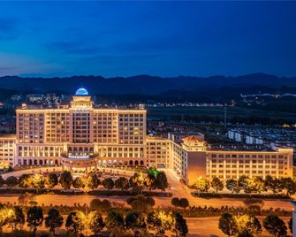 Sunshine Hotel And Resort Zhangjiajie - Zhangjiajie - Gebouw