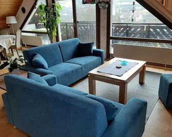 Ferienwohnung Am Patenberg - Finnentrop - Living room