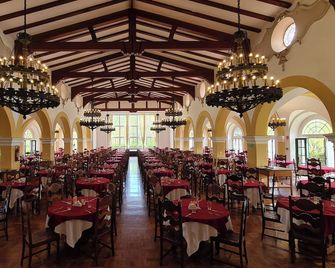 Hotel Glória Resort & Convention - Caxambu - Ресторан