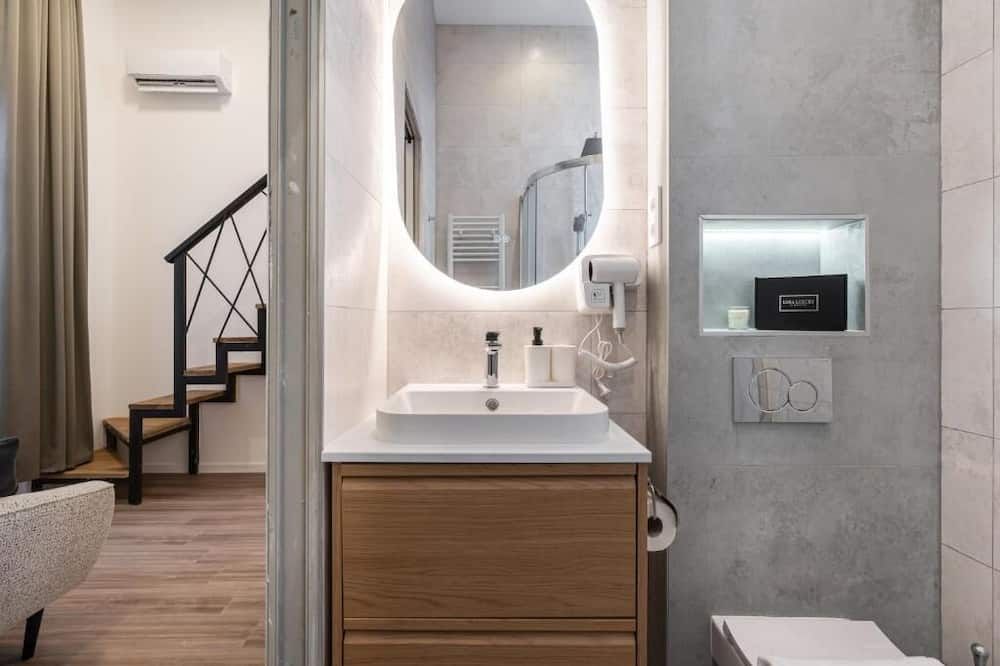 K33- Boutique Apartments, Best Location, by Bqa - Budapest