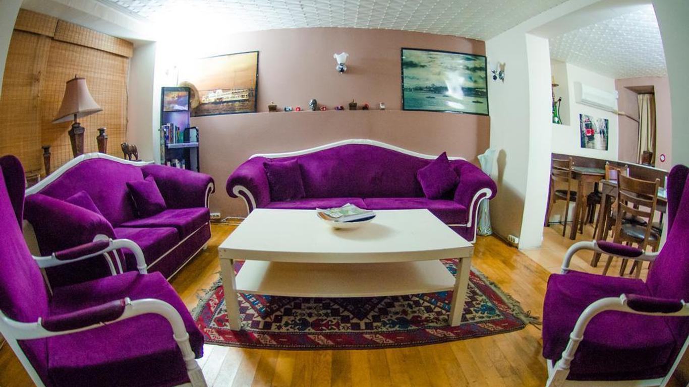 Levanten Hostel