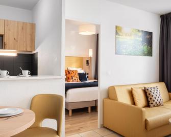 Séjours & Affaires Serris Rive Gauche - Serris - Habitación