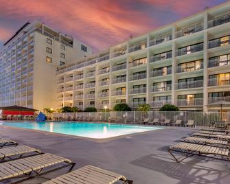 Quality Inn Boardwalk - Ocean City - Pool