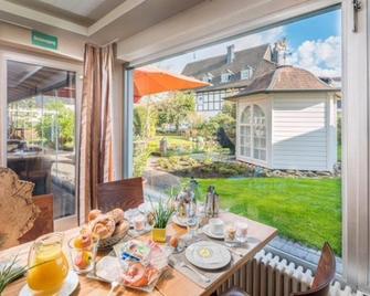Bb Landhotel Hütter - Meschede