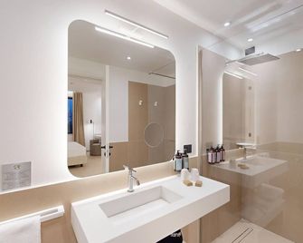 Primo Ostuni Hotel - Ostuni - Bathroom