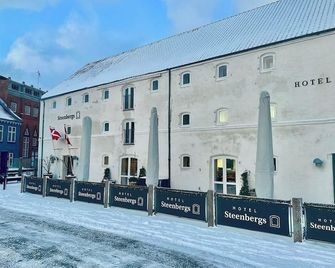 Hotel Steenbergs - Nykøbing Mors - Gebäude