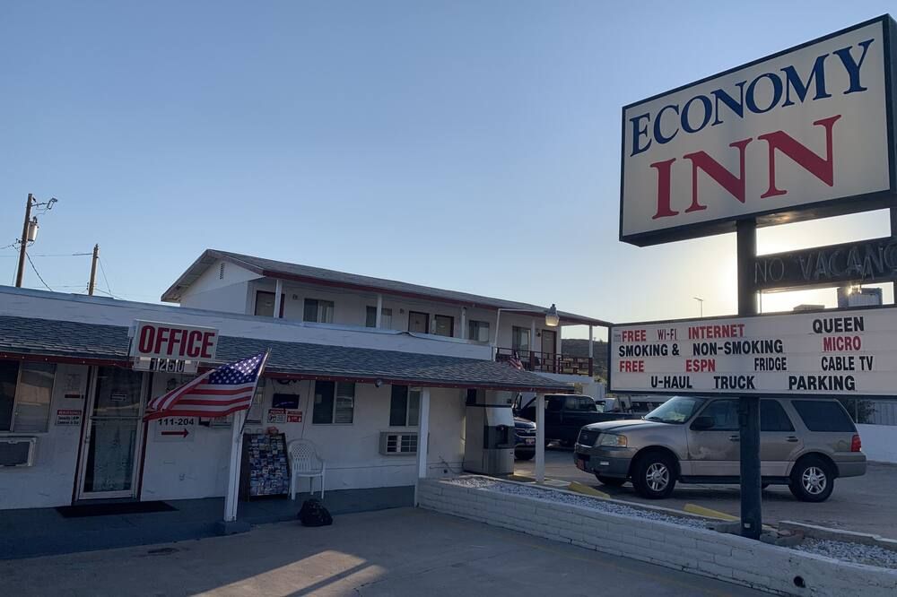 Economy Inn Motel - קינגמן - בניין