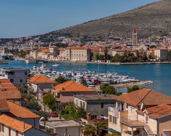 Hotel Brown Beach House & Spa - Trogir