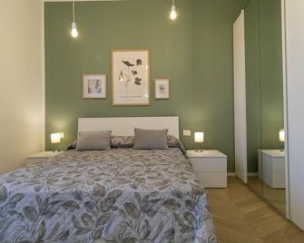 Welcomely - Lake River Apartment - Lecco - Sypialnia