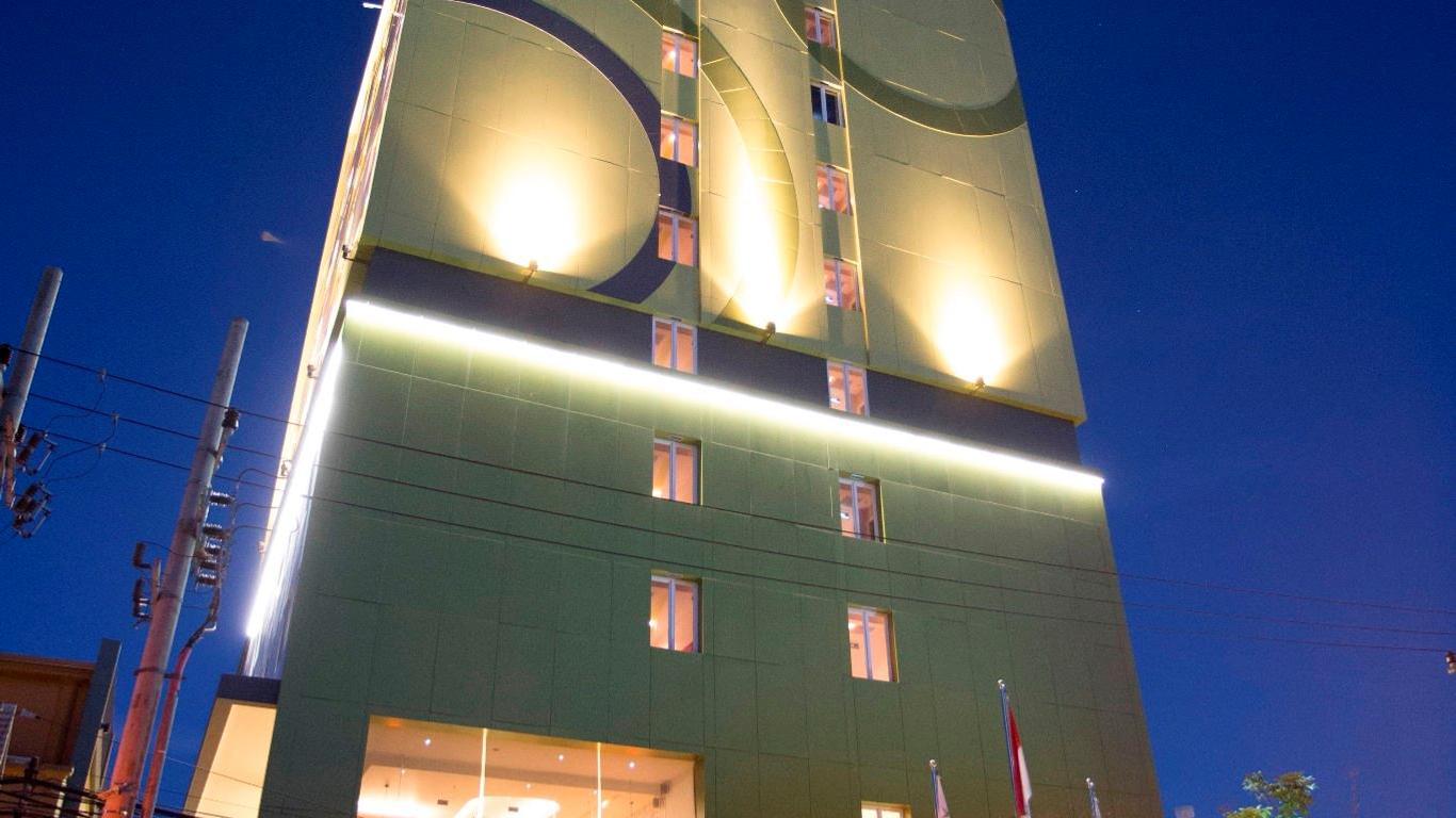 Zest Jemursari by Swiss-Belhotel International