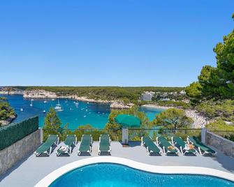 Villa Acantilado - Ferrerias - Piscina