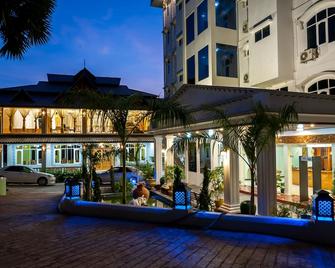 Hotel Gabana - Hpa-an - Building