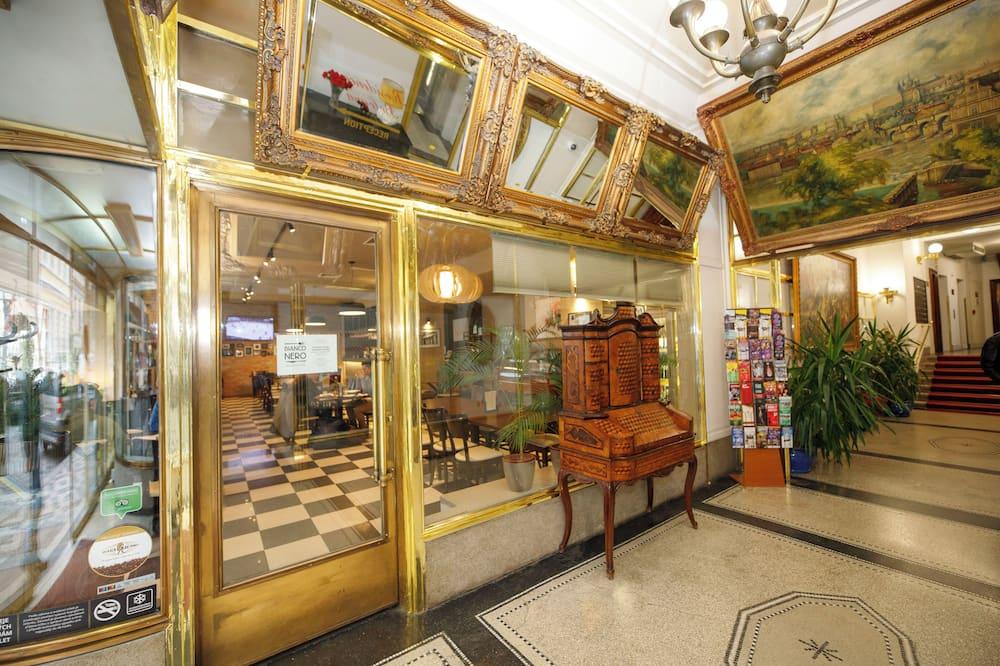 فندق ريزيدنس بولونيا - براغ - ردهة