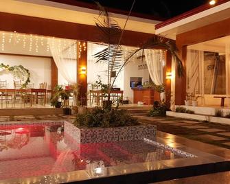 Gabz'k Hotel & Resort - Sorsogon City - Pool