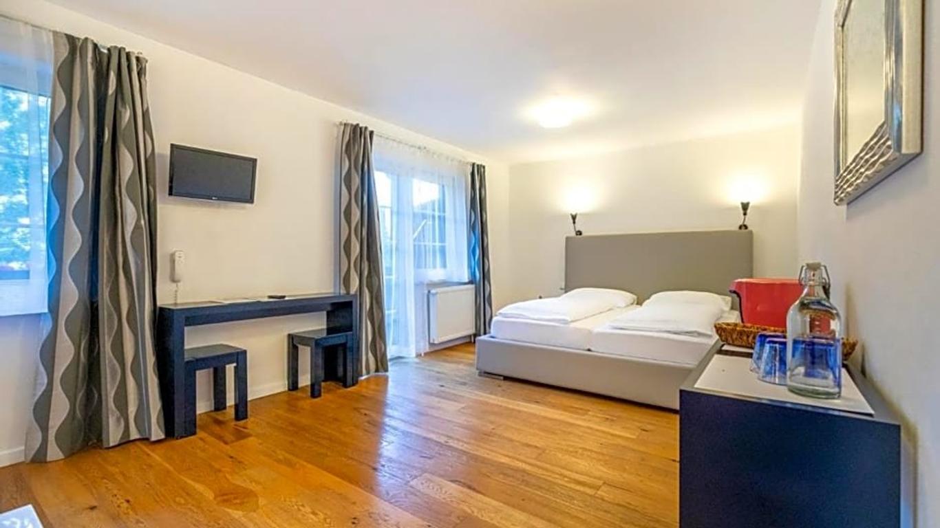 Villa 7