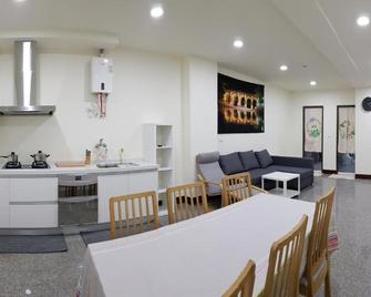 Nice Guanxi - Guanxi Township - Comedor