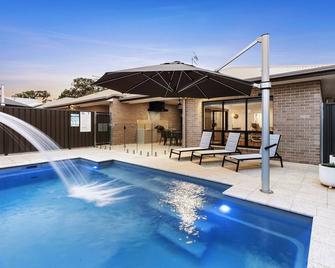 Renmark River Villas No 54 (with pool) - 'The Rosa Villa' (with pool) - Renmark - Bazén