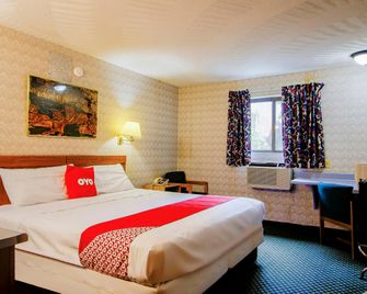 OYO Hotel Chapmanville Inn, Wv - Hwy 119 - Chapmanville - Schlafzimmer