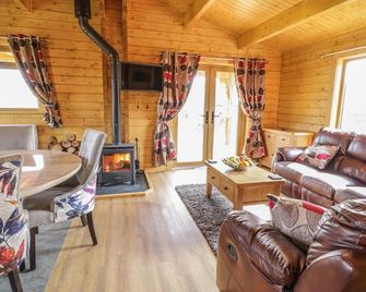 Manor Farm Lodges - Red Kite Lodge - Newtown - Sala de estar