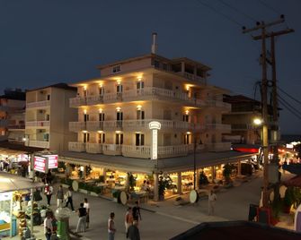 Parthenon Art Executive Wing - Olympiaki Akti - Building