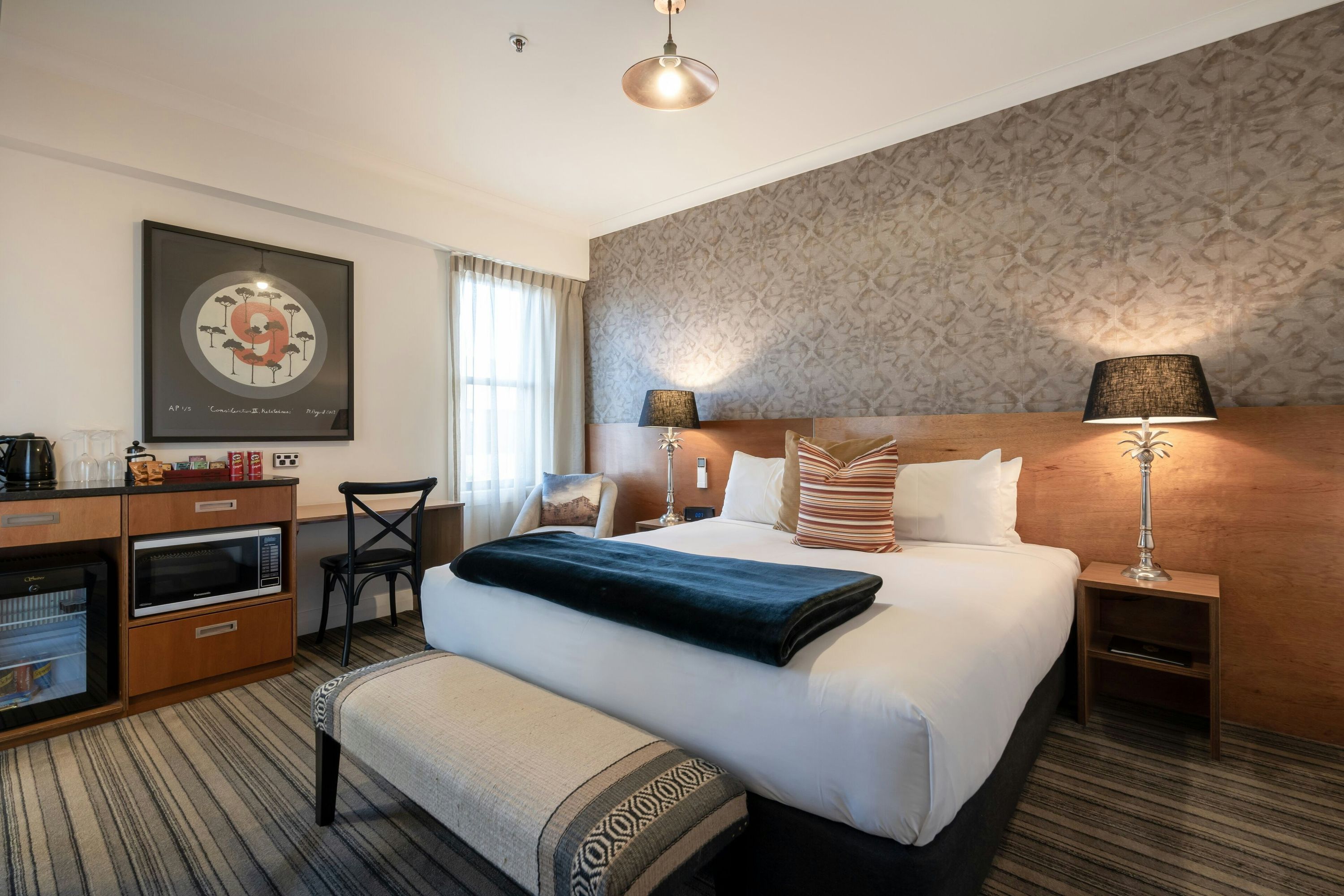 The State Hotel - ניו פלימאות' - חדר שינה