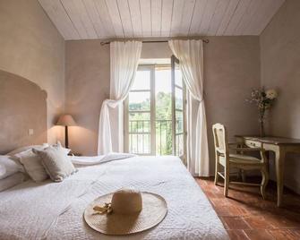 Beautiful and luxurious country house in the uzege - Aigaliers - Habitación