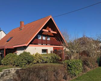 New In 2019 !! Our Apartment Has Been Lovingly Furnished For You - Plein - Gebäude