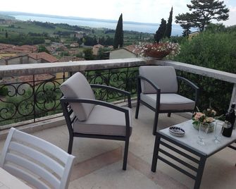 Villa Rossa - Cavaion Veronese - Balkon