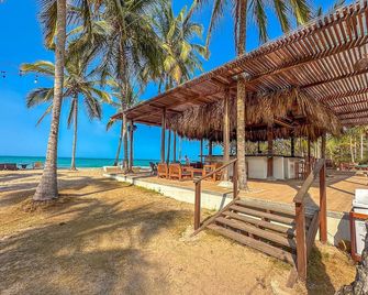 Huku Beach Hostel - Palomino - Playa