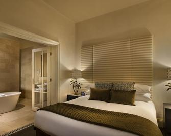 Hotel Frangos - Daylesford - Bedroom