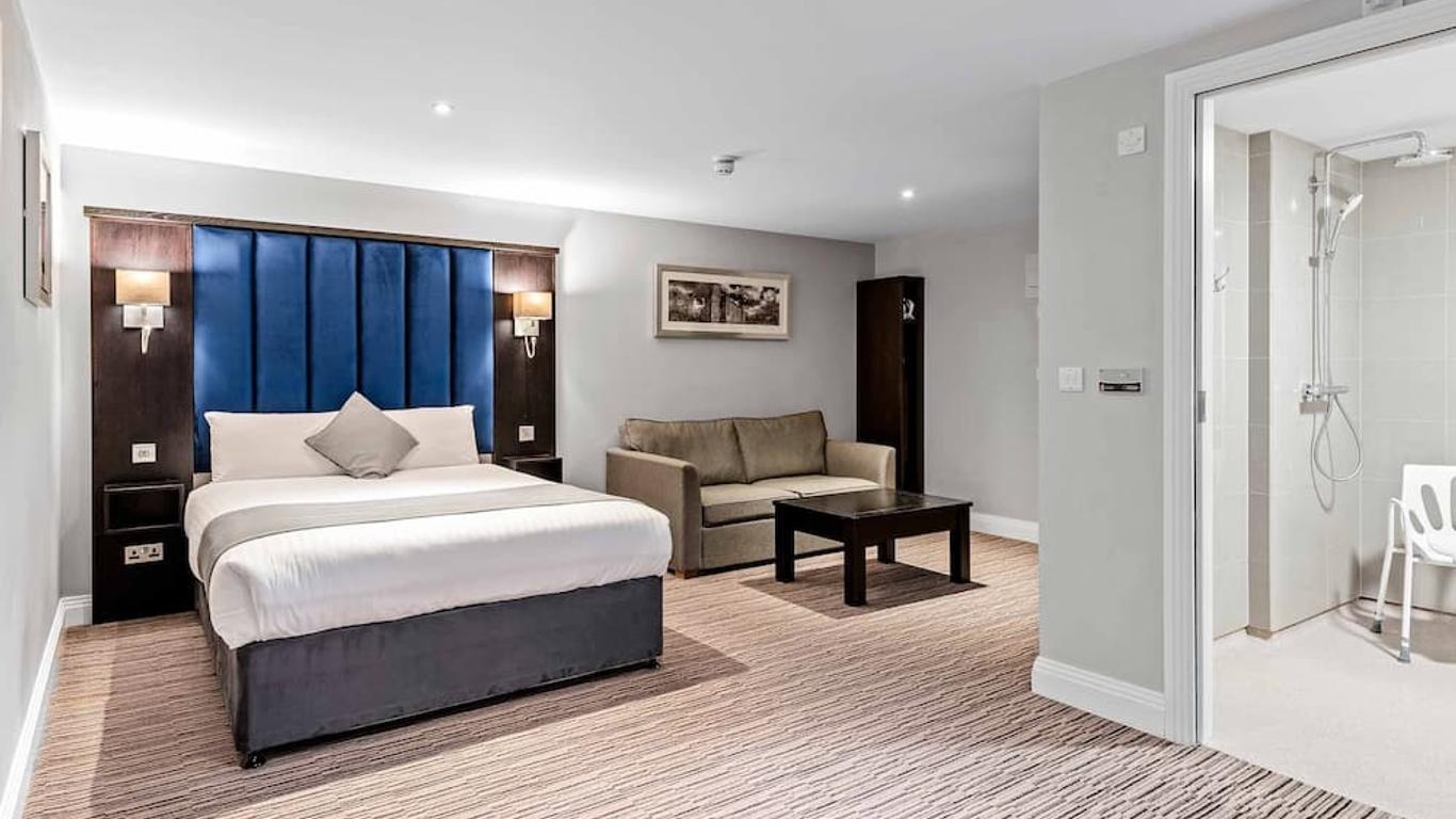 St Nicholas Hotel