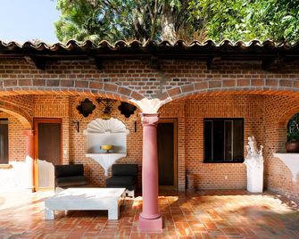 Anana Rancho San Rafael Pool And Lake Views - Ajijic - Innenhof