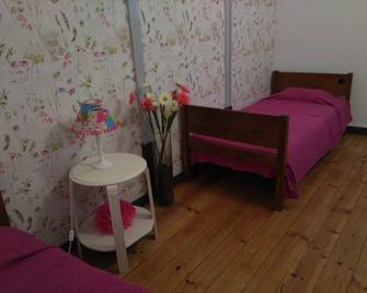 Hostel Raymundo - Evora - Bedroom