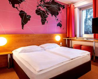 Hotel Hannover-Garbsen - 加爾布森 - 臥室