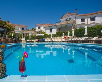 Anagenessis Village - Kalamaki - Pool