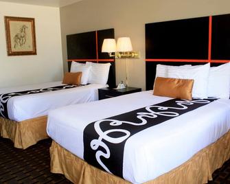 Chaparral Motor Inn - Burlington - Bedroom