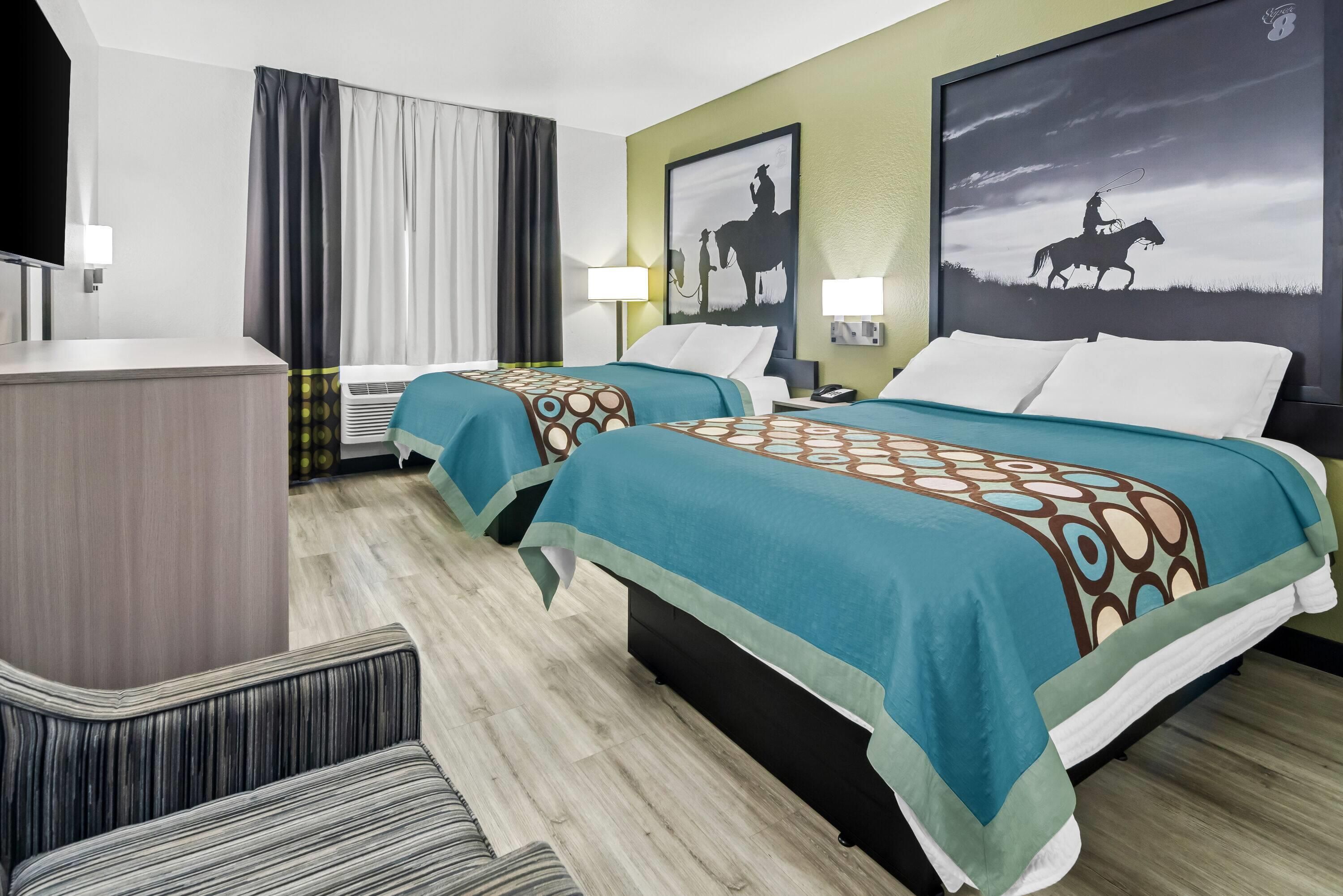 Super 8 by Wyndham Weatherford - Weatherford - Slaapkamer