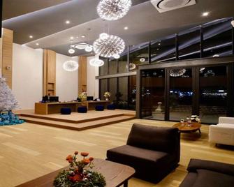 Canalis Suvarnabhumi Airport Hotel - Racha Thewa - Lobby