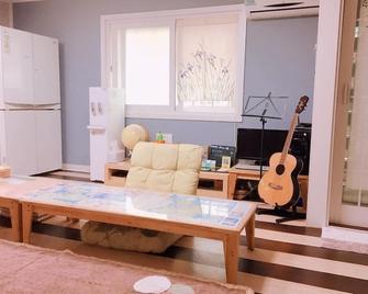 Hago Guest House - Tongyeong - Sala de estar