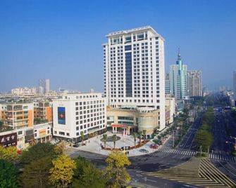 Rongjiang Hotel - Jieyang