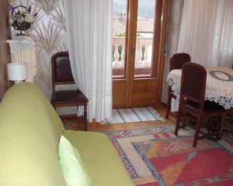 Allo Scoglio - Agriturismo - Triëst - Huiskamer