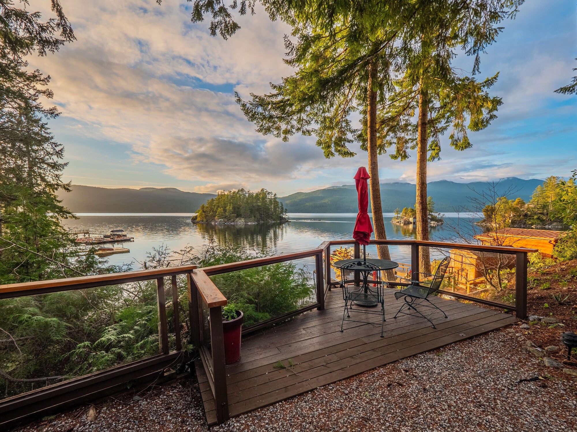 Tranquility Bay Waterfront Inn - Sechelt - Balkón