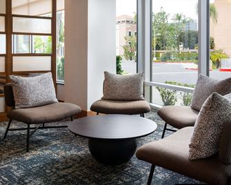 Hyatt Place at Anaheim Resort/Convention Center - Anaheim - Lobby
