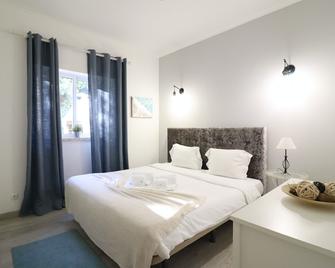Beguest Gandarinha Apartment - Cascais - Quarto