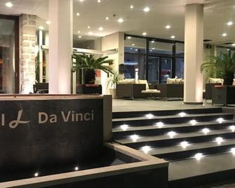 Hotel Leonardo Da Vinci Wellness Spa - Bibione - Front desk