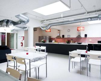 Stockholm Hostel - Stockholm - Restaurant