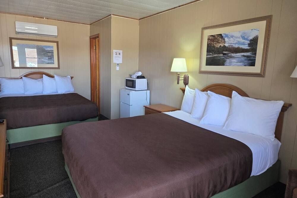 A Bridge View Inn - Chamberlain - Habitación