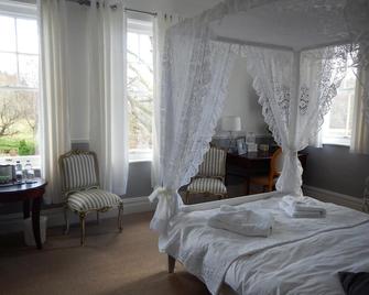 Elan Valley Hotel - Rhayader - Bedroom