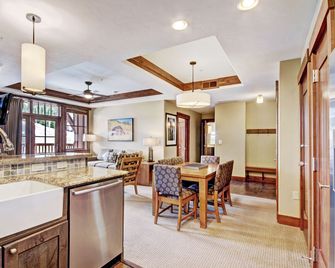 One Ski Hill Place, a RockResort, by Vail Resorts - Breckenridge